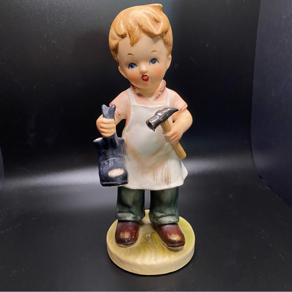 Vintage Rare Little Boy Shoe Cobbler Collectible Figurine